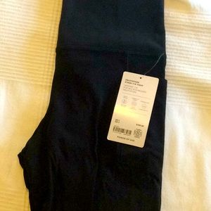 Athleta 7/8 Salutation tights